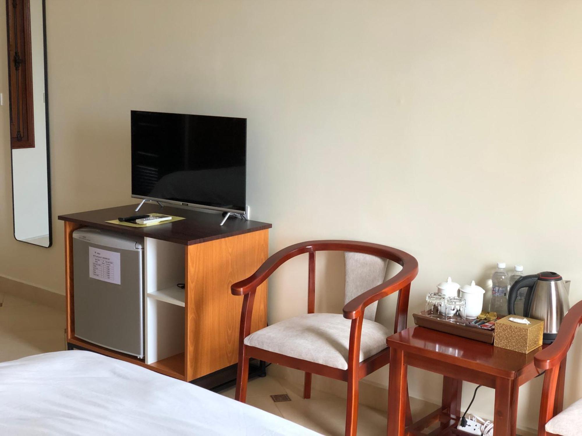 Maya Homestay Хюе Екстер'єр фото